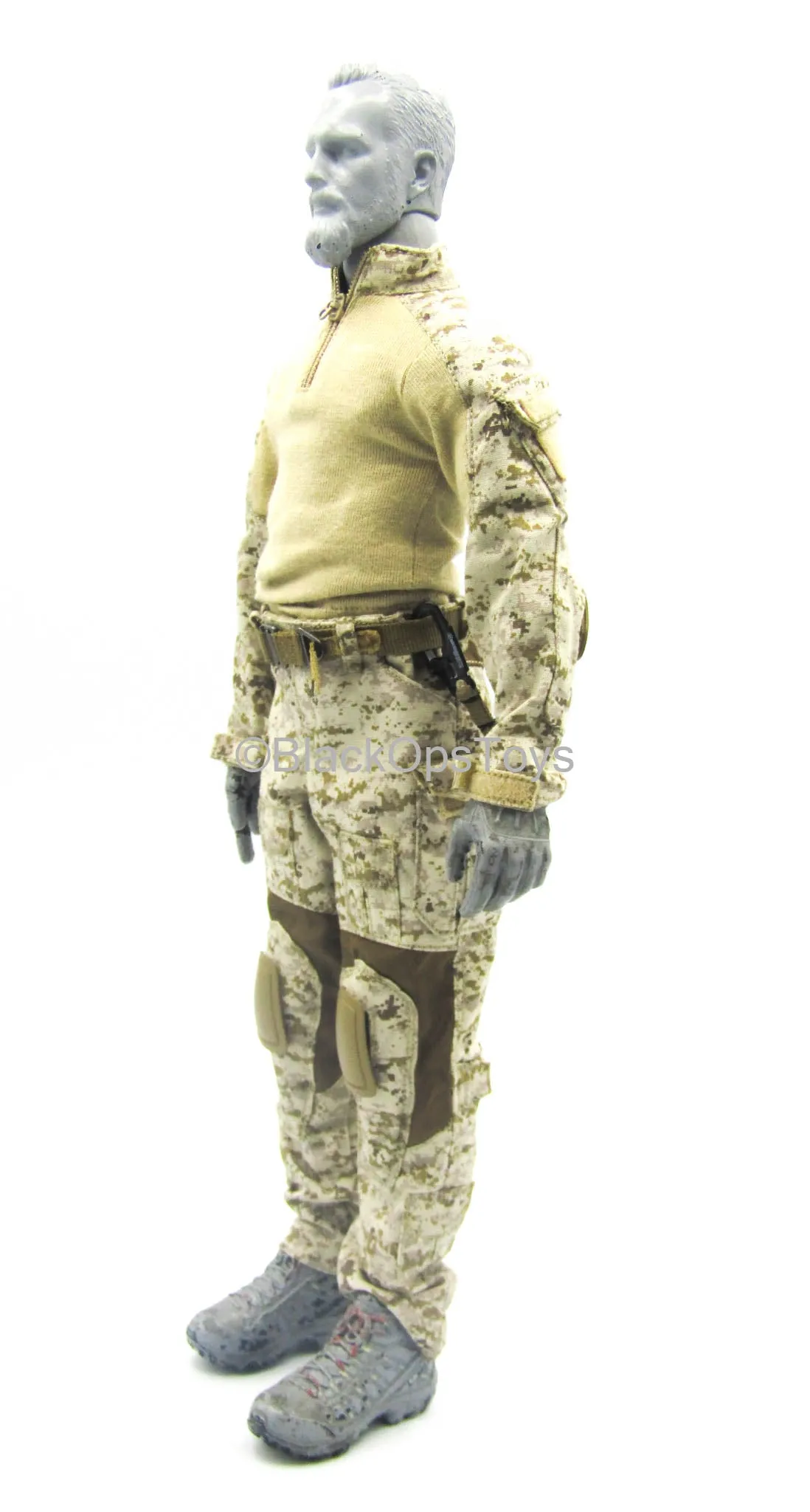 1st SFOD-D Group Gunner - AOR1 Combat Uniform