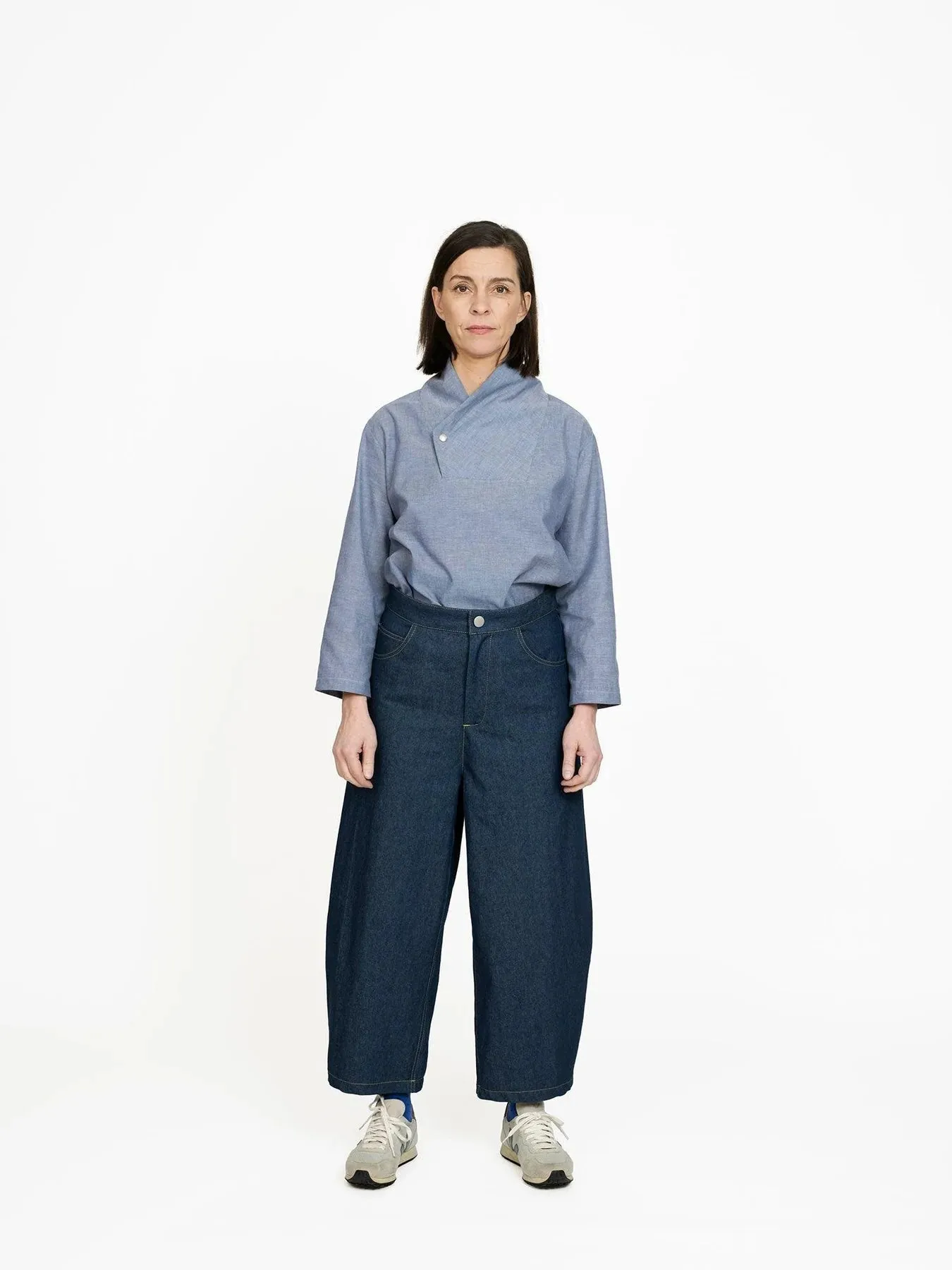 Barrel-Leg Trousers