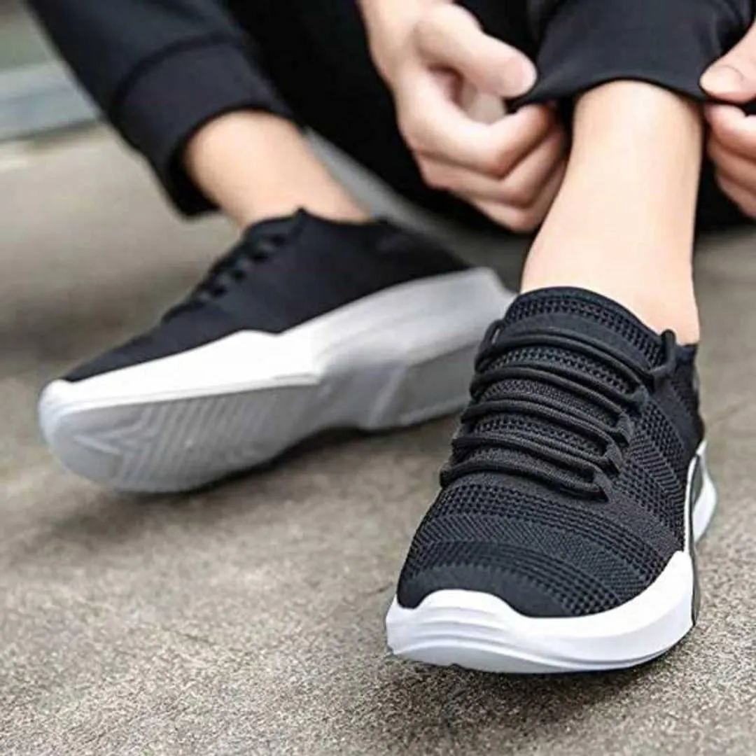 Elegant Black Mesh Solid Sports Shoes For Men