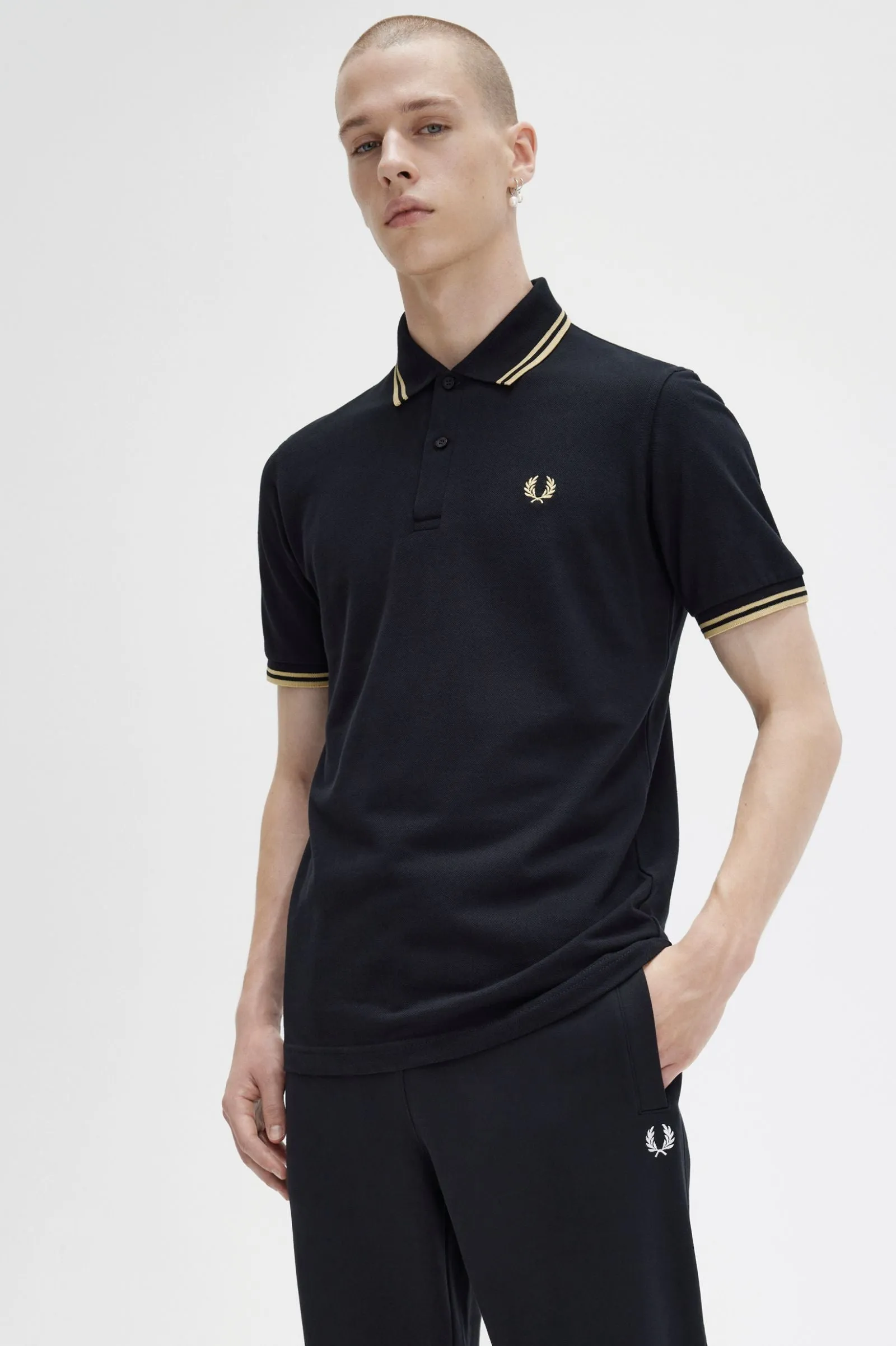 Fred Perry Twin Tipped Polo Black / Gold Champagne