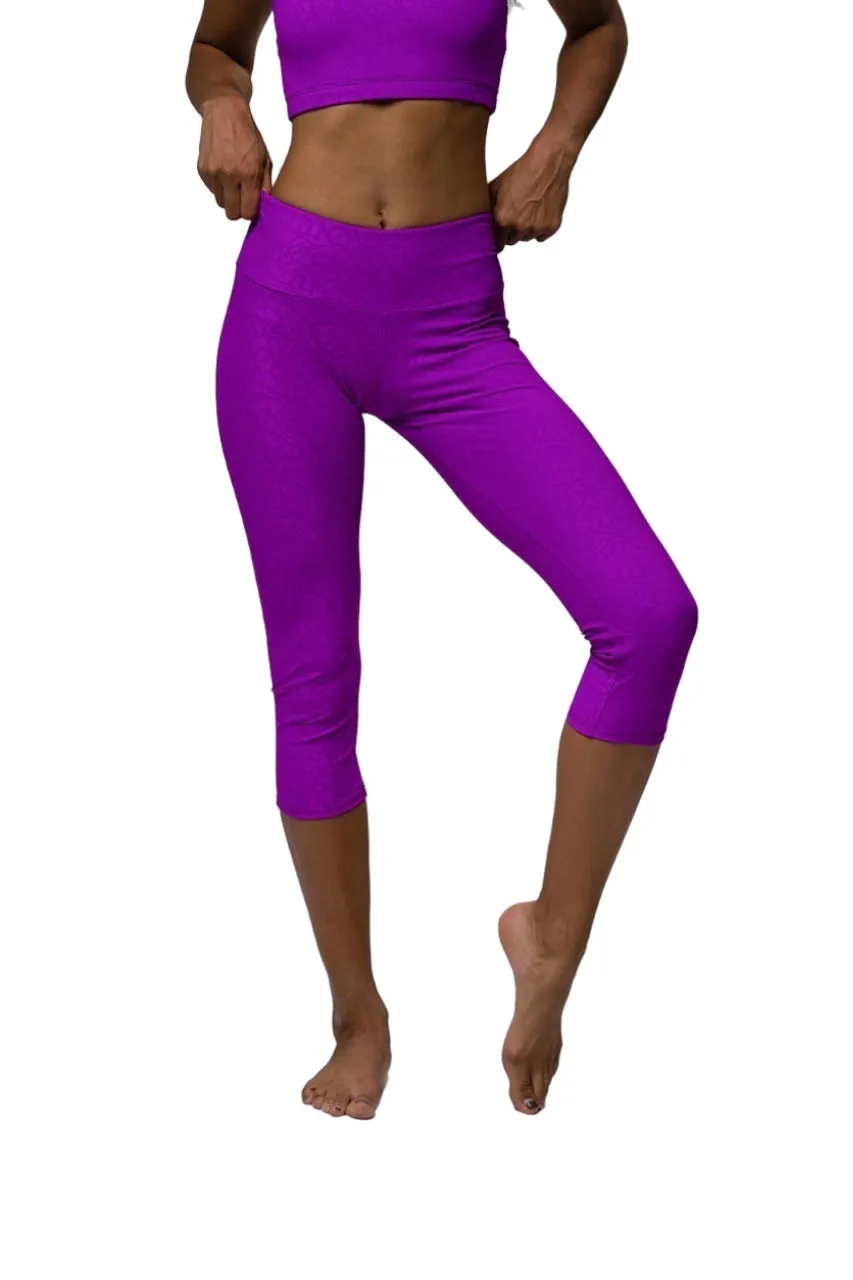 Last Chance Onzie Hot Yoga Capri 202