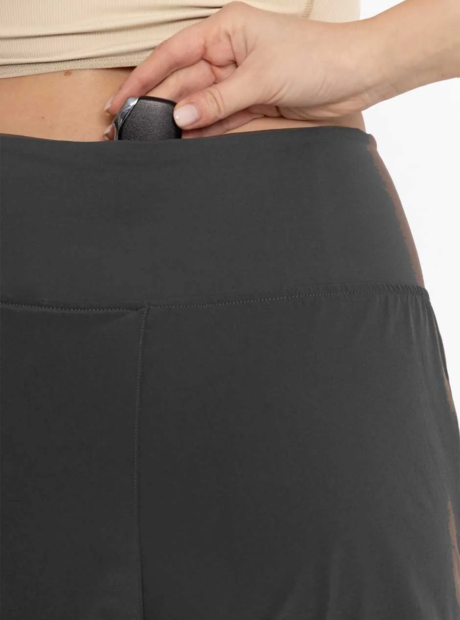 Mono B Women's Crossover Waist Running Shorts - Black