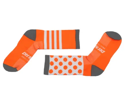 Nylon Cycling Socks Breathable Moisture-Wicking In 6 Colors 2 Sizes