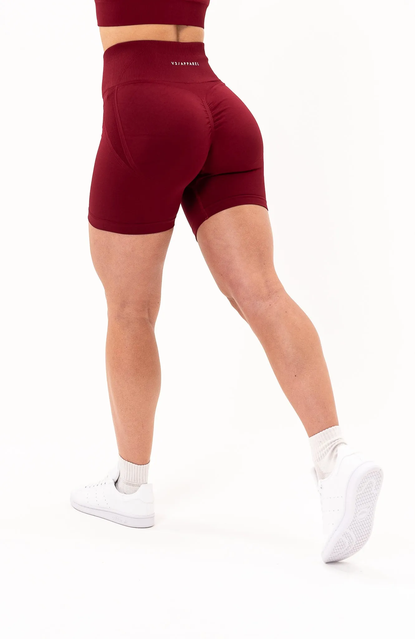 Tempo Seamless Scrunch Shorts - Burgundy Red