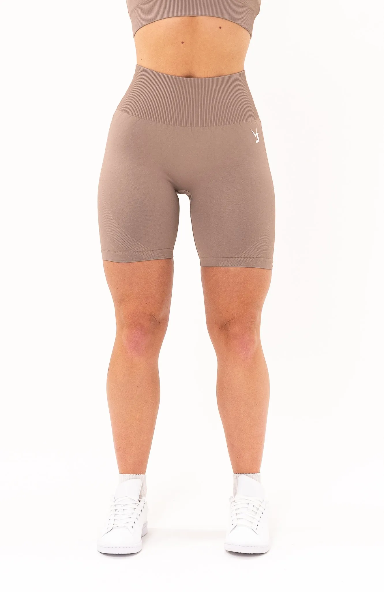 Unlimited Seamless Shorts - Fawn